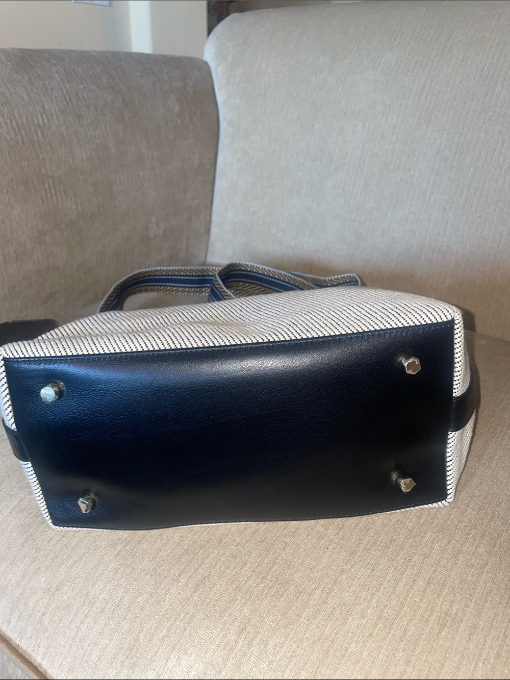 J. McLaughlin Canvas Bamboo Handle Shoulder Bag - Picture 2 of 3